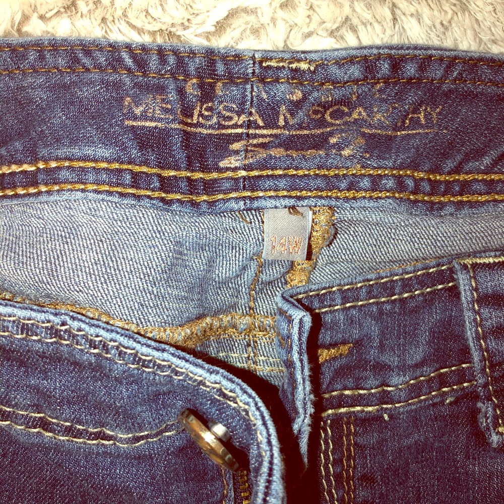 Melissa McCarthy blue jeans
